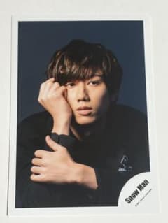 Snow Man 阿部亮平 公式写真のサムネイル