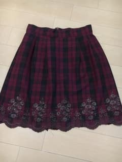 レストローズ　ミニスカートのサムネイル