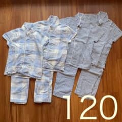 半袖パジャマ　120cm  4枚セット　まとめ　双子　綿100%のサムネイル