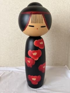 渡辺正雄作　創作こけし 寒椿 特大 こけし 約43.5cm 内閣総理大臣賞受賞 渡辺正雄 創作こけし 寒椿 特大 こけし 約43.5cm 内閣総理大臣賞受賞