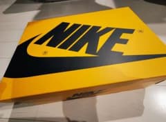 NIKE Air Jordan 1 ブラック/ホワイト/イエローのサムネイル