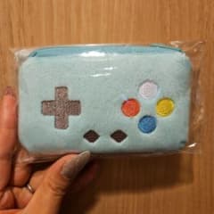 ふわふわコントローラー風ポーチのサムネイル