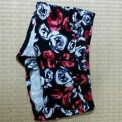 花柄☆ギャル　ショートパンツのサムネイル
