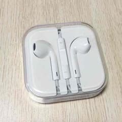 Apple純正イヤホンのサムネイル