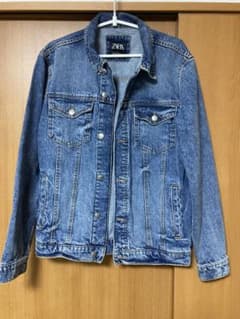 ZARA デニムジャケット　Mサイズのサムネイル