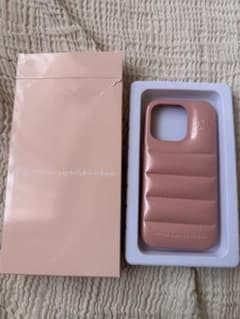 Urban Sophistication iPhone 16 Pro ケースのサムネイル