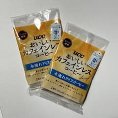 UCC おいしいカフェインレスコーヒー 水出しアイスコーヒー 2袋のサムネイル