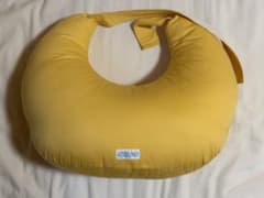 【ほぼ未使用】青葉　授乳クッション　ベビハグのサムネイル
