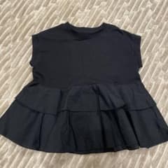 Thumbnail of フリル付き ブラック Tシャツ 100
