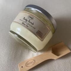 ひ*マ様 SABON ボディスクラブ ホワイトティーのサムネイル