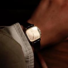 80s Vintage Seiko ローマン文字盤 タンク 高級SGP PDP - メルカリ