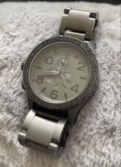 Nixon 51-30 メンズ腕時計　ニクソンのサムネイル
