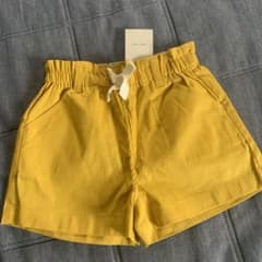 ショートパンツのサムネイル