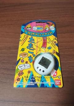 初代 たまごっち 白 新品未使用のサムネイル