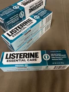 LISTERIN リステリン歯磨き粉６本のサムネイル