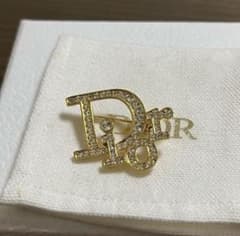 （極美品）Dior ゴールドロゴブローチのサムネイル