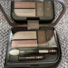 AUBE アイシャドウパレット Amazon.co.jp: 【Amazon.co.jp限定】AUBE(オーブ) ブラシひと