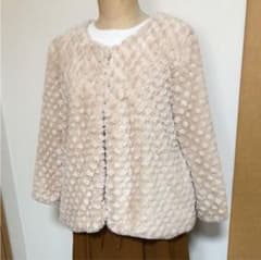 ふわふわノーカラージャケットのサムネイル