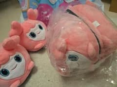 TWICE LOVELYS GIGO 限定　ぬいぐるみスリッパ　モモ　モブリーのサムネイル
