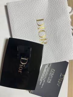 Dior パウダリーファンデーション 1Nのサムネイル
