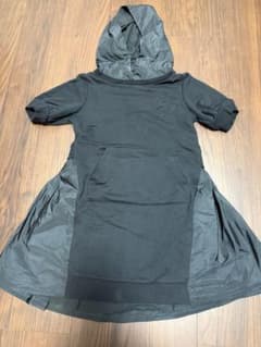 美品　エンポリオアルマーニ　ARMANI キッズ　パーカーワンピース　半袖のサムネイル