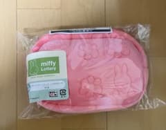 ミッフィー　一番くじ　ポーチ　C賞