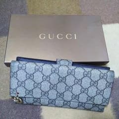 ドタさん様専用  GUCCI 長財布のサムネイル