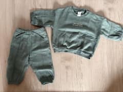 H&M スウェットセットアップ（74cm）のサムネイル