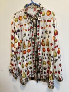 【入手困難】状態良好❗️90's BURBERRY フルーツ柄 シャツのサムネイル