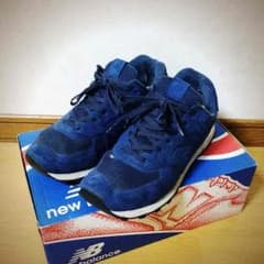 new balance スウェードスニーカー 29.0㎝のサムネイル