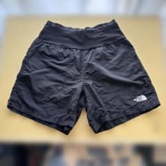 THE NORTH FACE ランニングショーツ ブラック　レディースLのサムネイル