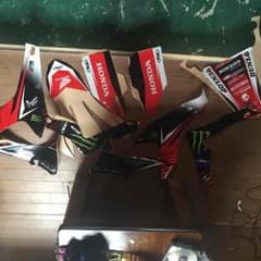 CRF250のサムネイル