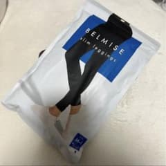 BELMISE 着圧スリムレギンス ブラック M～Lのサムネイル