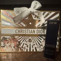 なすちゃん 様 専用Dior Forever Skin Correct 0Nのサムネイル