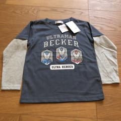 ウルトラマンデッカー長袖ロゴＴシャツグレー　120cmのサムネイル