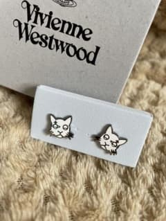 vivienne westwood ピアスのサムネイル