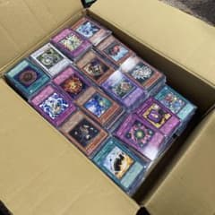 [即日発送] 遊戯王カードまとめ売りのサムネイル