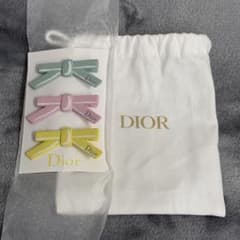 新品 未使用 DIOR ノベルティ ヘアクリップ 3点セット リボン ヘアピンのサムネイル