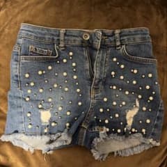 パール装飾 ダメージデニム ショートパンツのサムネイル