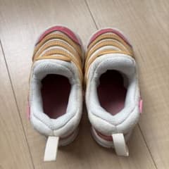 NIKE FREE ダイナモフリー キッズ スニーカーのサムネイル