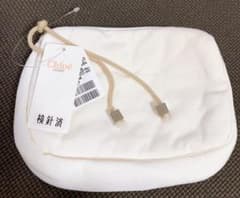 新品未使用　Chloe　ポーチ　白のサムネイル
