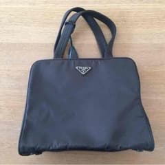 プラダ⭐︎バック⭐︎未使用品⭐︎のサムネイル