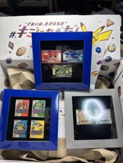 ポケモンセンター パッケージピンズ 3種 - メルカリ