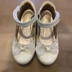 axes femme キッズ フォーマルシューズ ホワイトのサムネイル