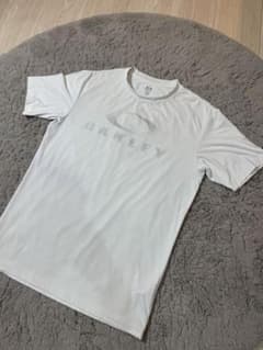 オークリー　Tシャツ　白　XLのサムネイル