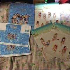 TWICEのサムネイル