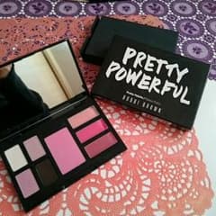 しー様お取り置き中！【残量9割強】Pretty Paletteのサムネイル