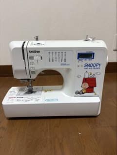 コンピューターミシン SENSIA100SN スヌーピー　フットコントローラー付