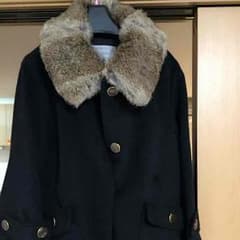 新品コートのサムネイル