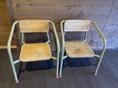 レトロ　子ども椅子　二脚セットのサムネイル